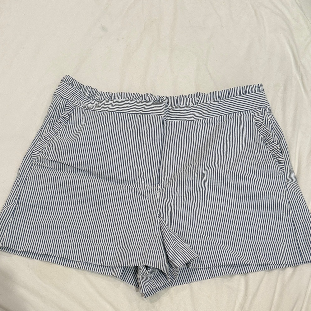 Striped Blue and White Women's Casual Shorts